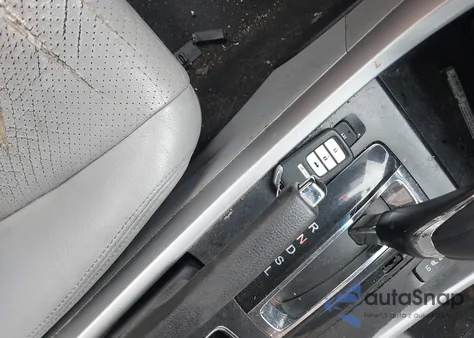 2013 Honda Accord Ex-L из США, поврежденный, VIN 1HGCR2F86DA106417